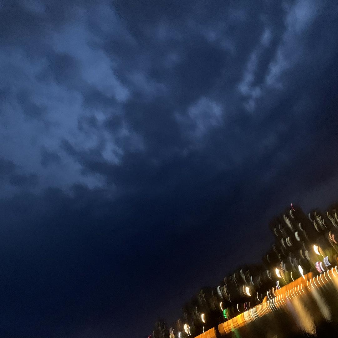 鸿域