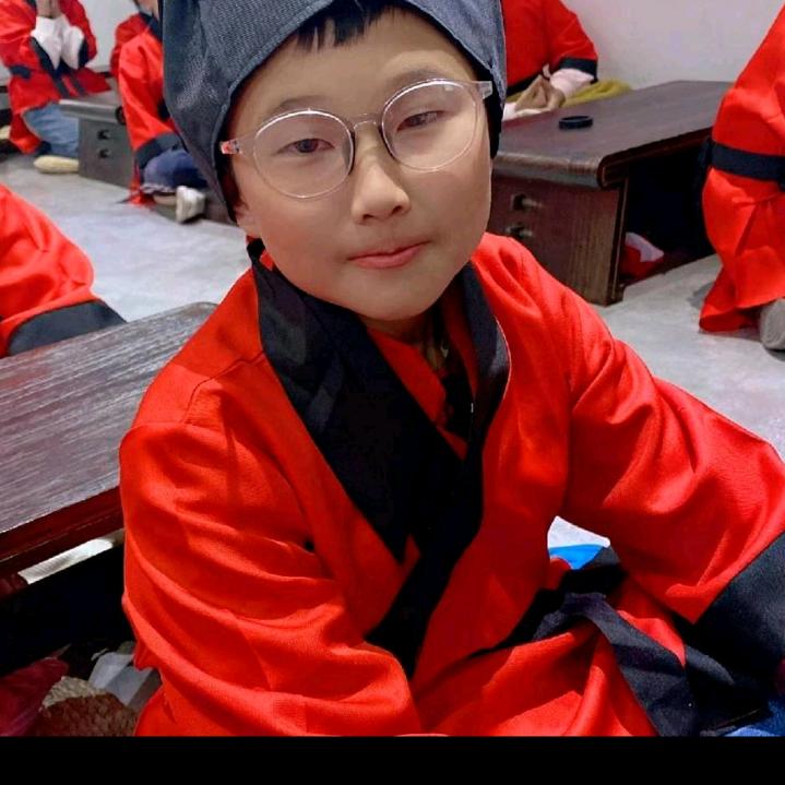 慎重拼搏🐴💃🕺