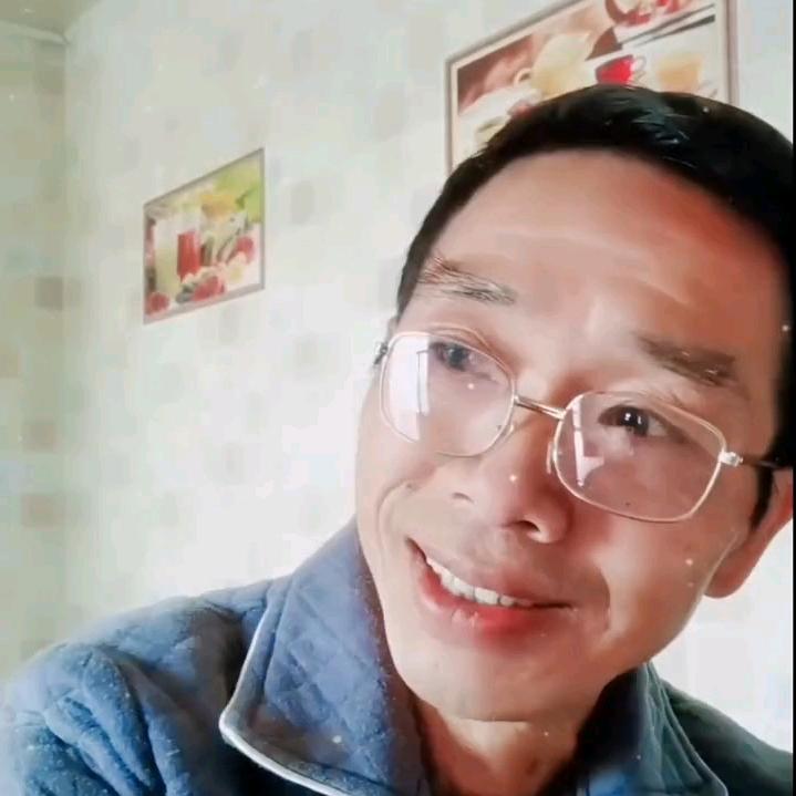左撇子（爱分享）