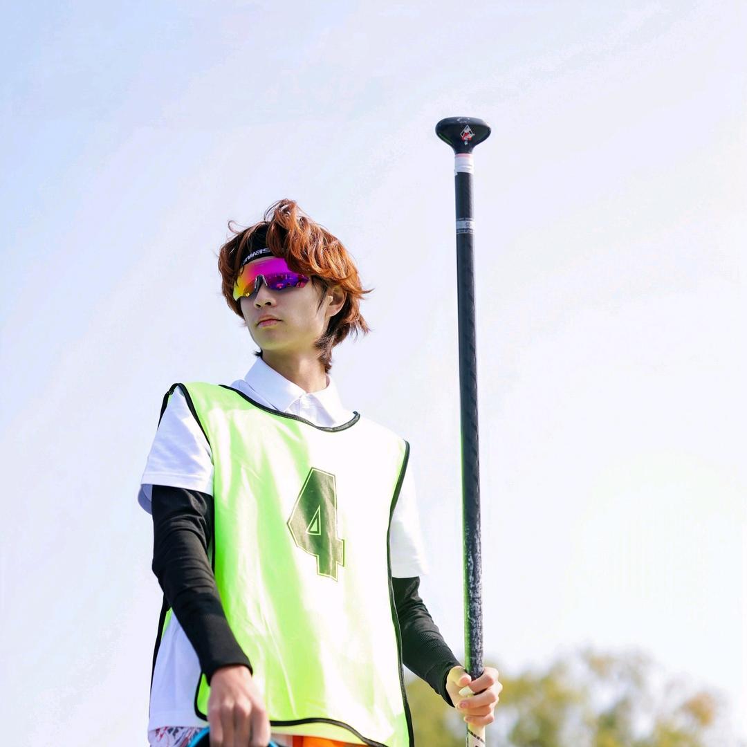 別把心事寫臉上