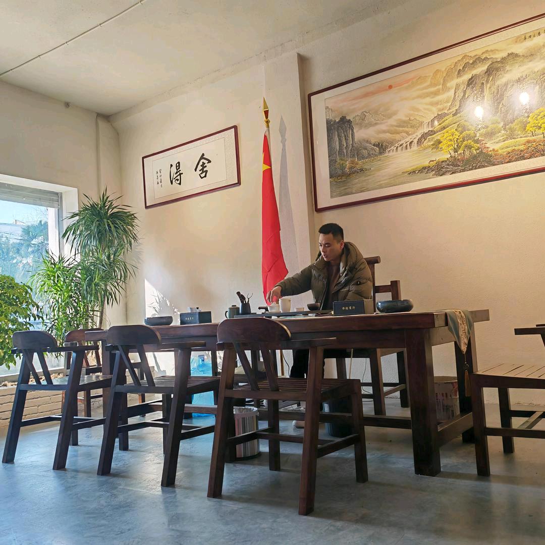 合途汽车销售  华仔