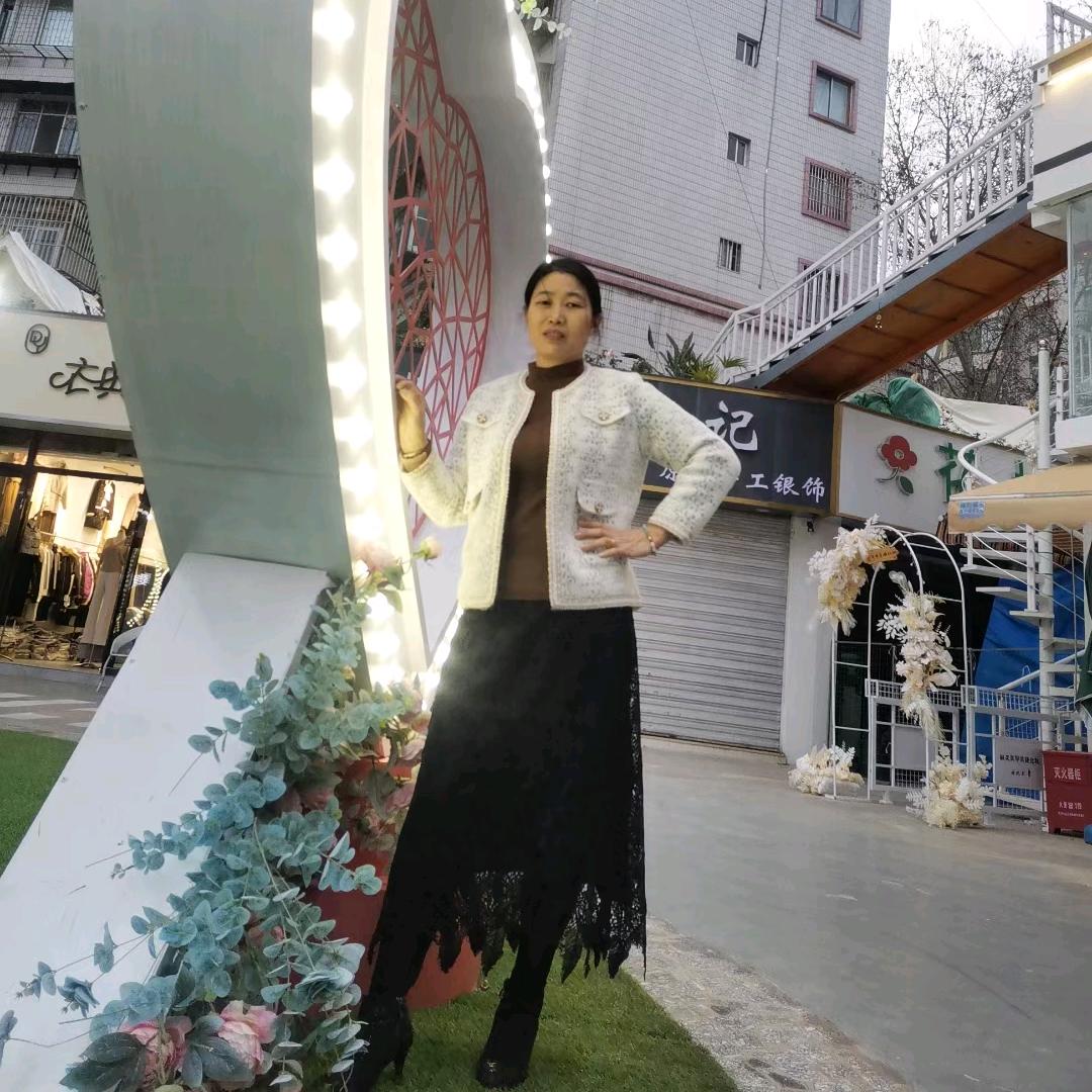 宝贝是单身女王