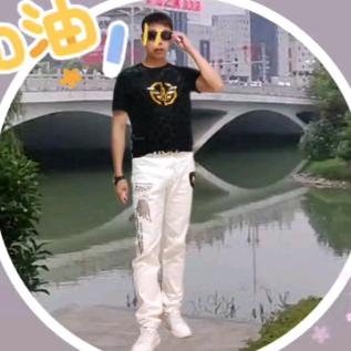 楠哥