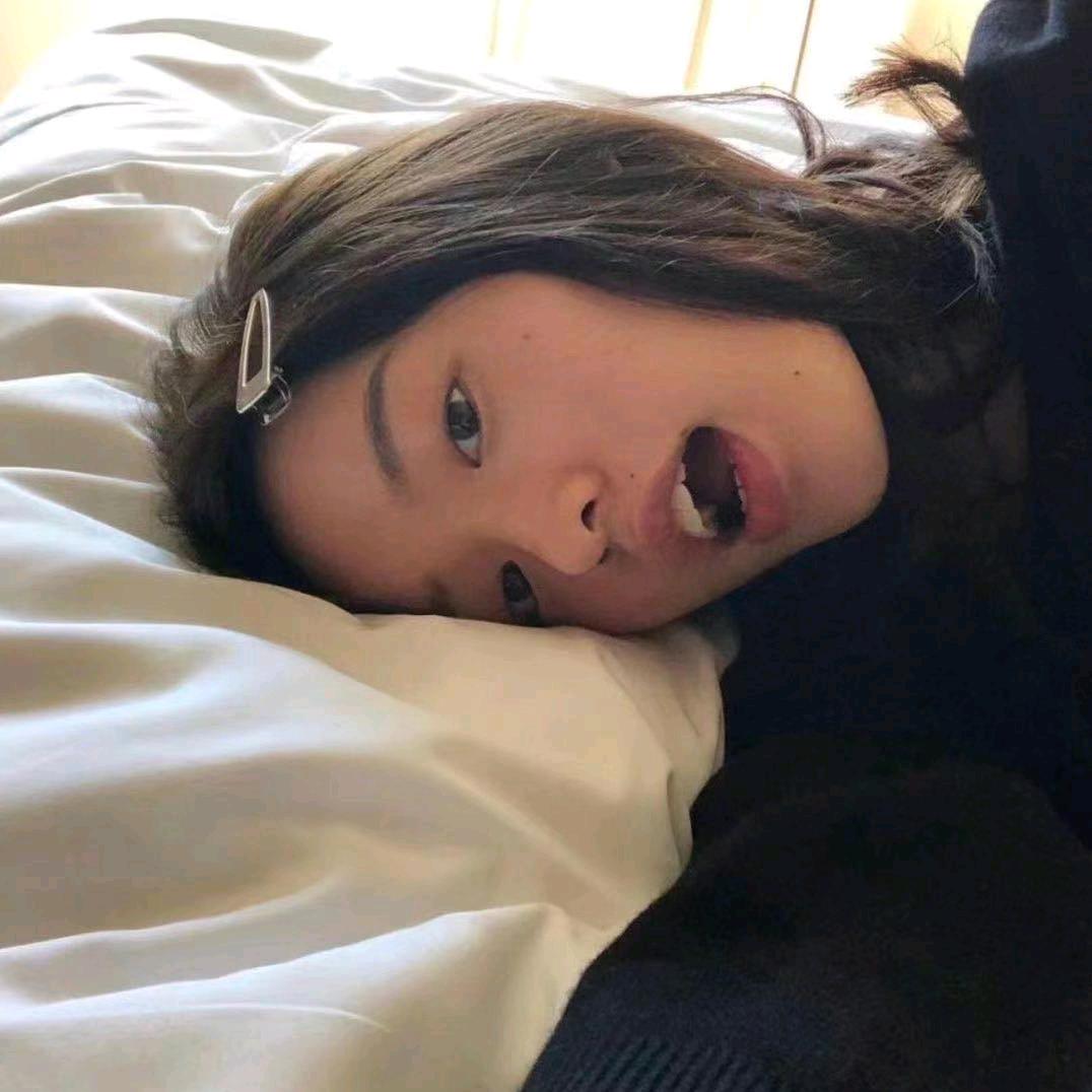 j咩啊