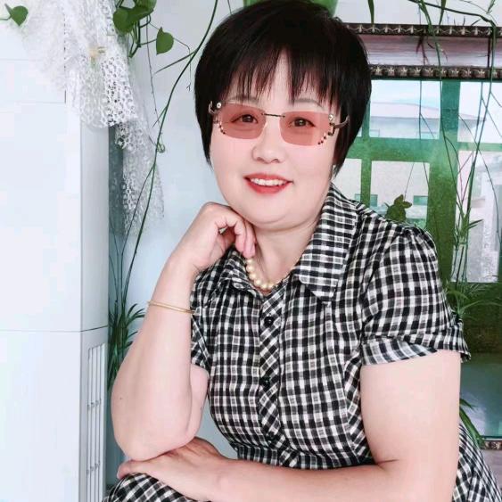 董姐