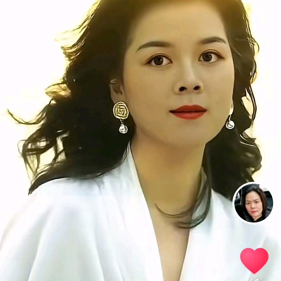 妙 婕