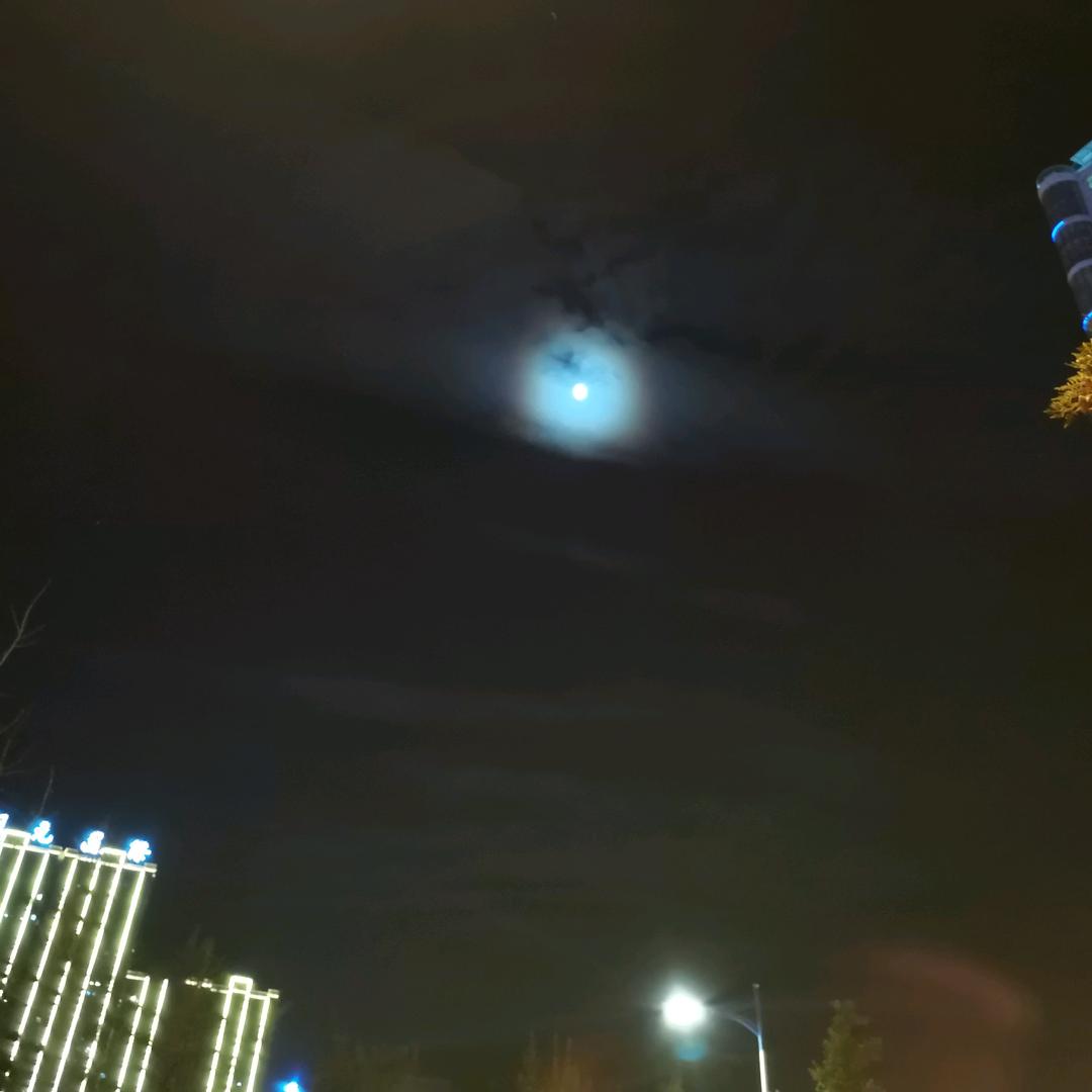 闫煜