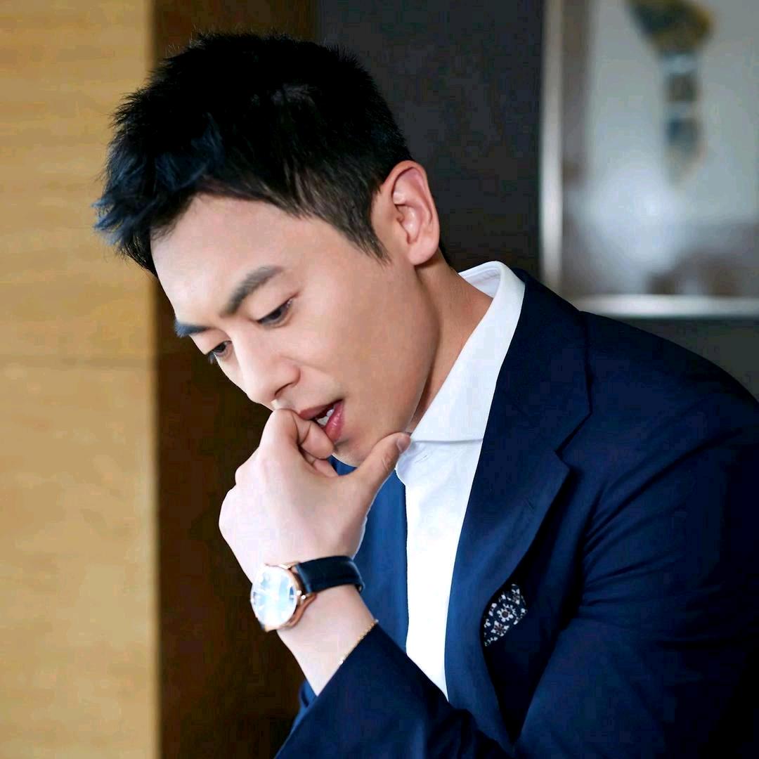 ℒ𝒶𝓃𝒵𝒽𝒶𝓃ℊ