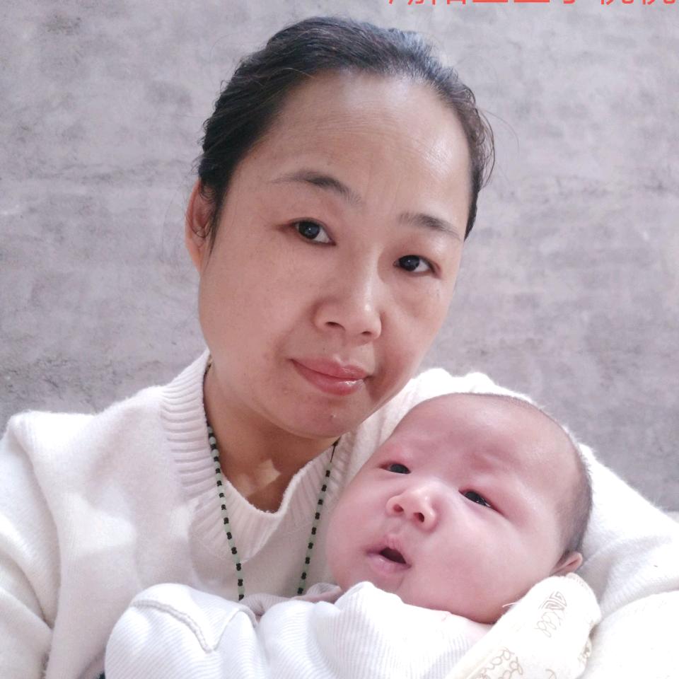 唐河  金牌月嫂(英姐)