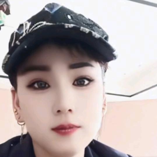 风雨过后的彩虹，单身妈妈