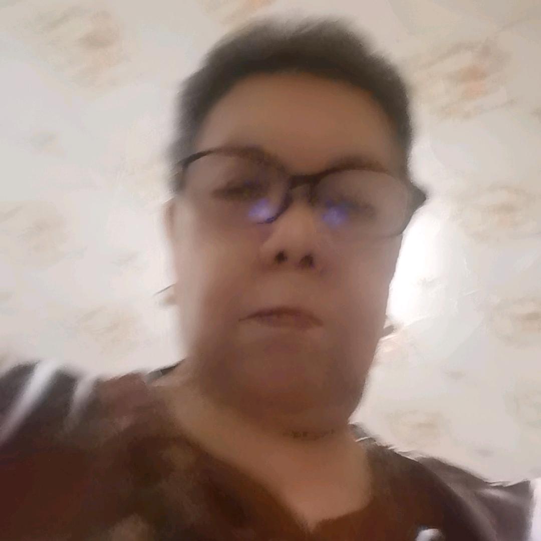 难忘搞笑。