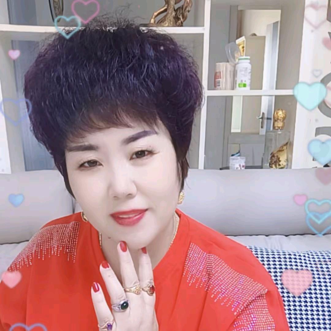 射阳玲姐下午五点十分开播 唱歌对口型