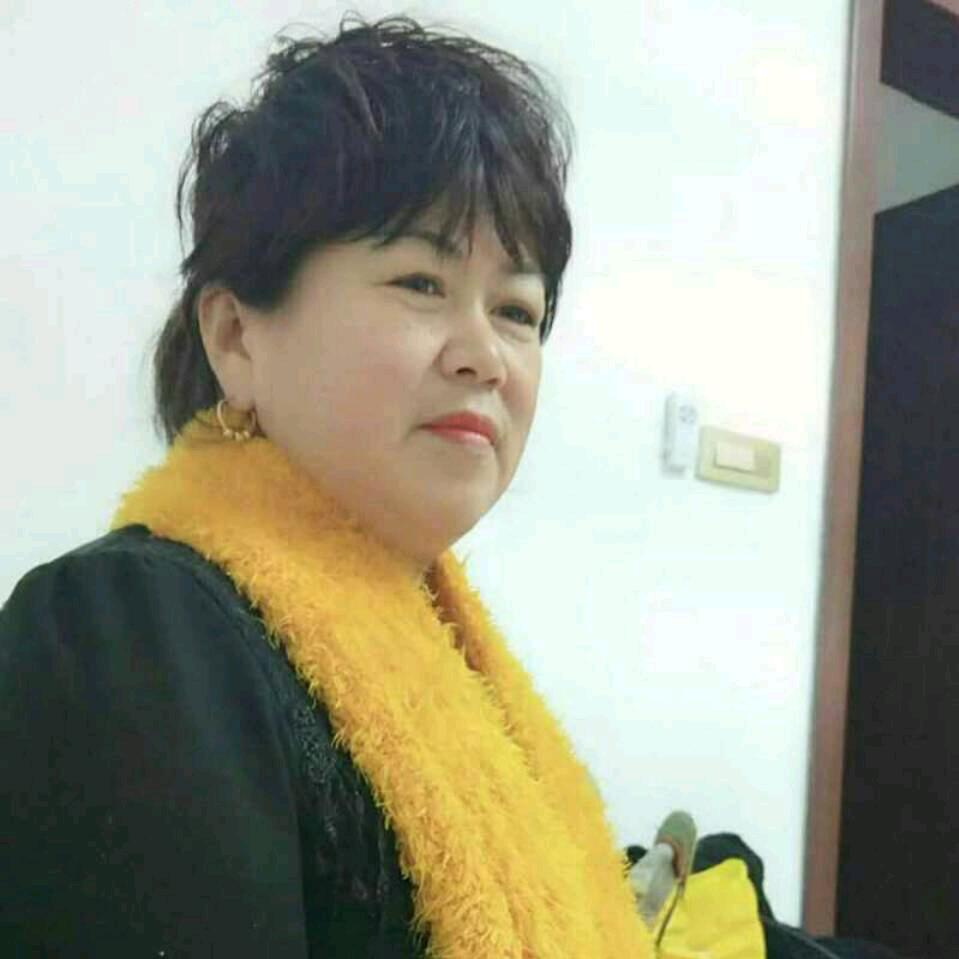 爱唱戏的刘姐
