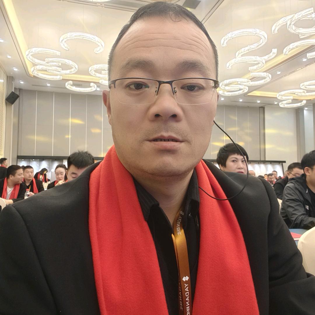 临颍盛泰整装