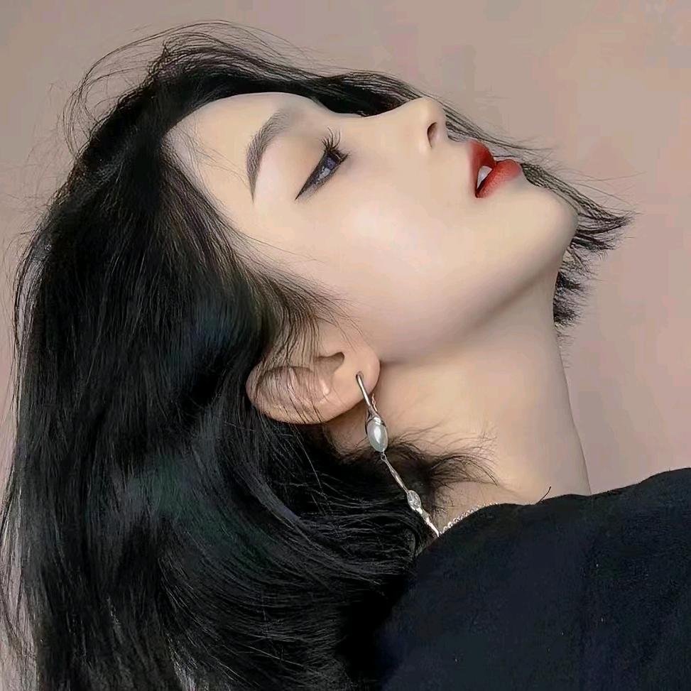Y小华姐