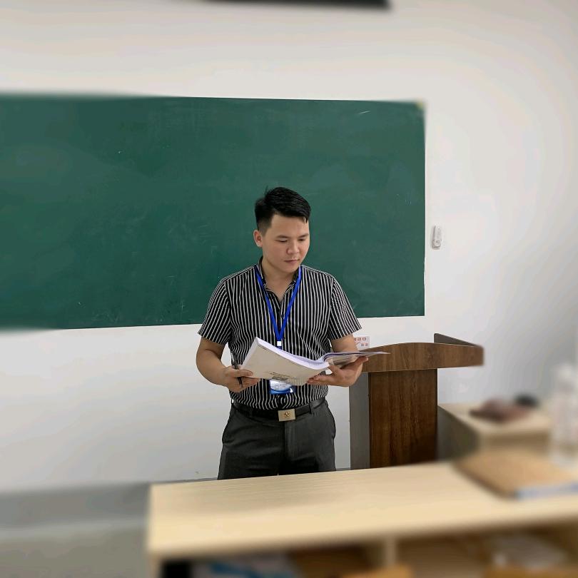 南宁农老师（公办预科班）