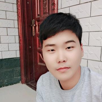 ╭( ′• o •′ )╭☞就是这个人～