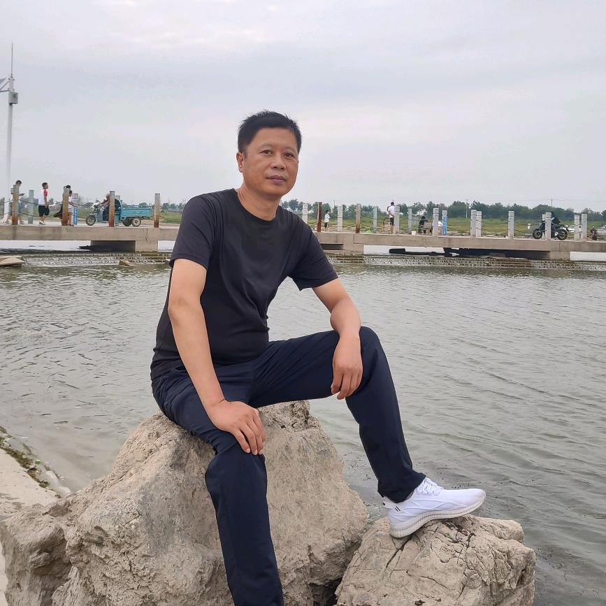 波哥（辉哥助理1）