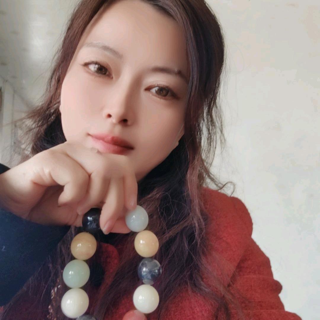 安安玲珑美玉