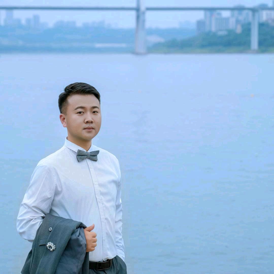 云浩热线 款云百货