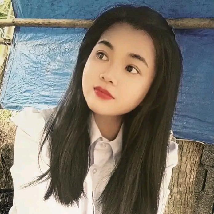 黎母山妹街①