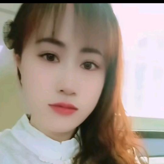 (◕︿◕✿)惠美◕ ◕꧁꫞