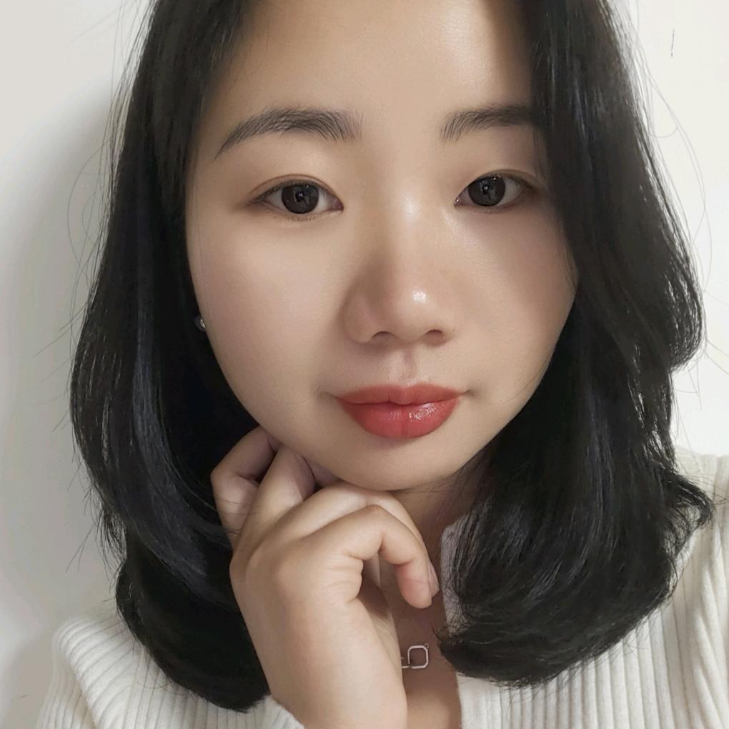 卖挑挑肥肠的小姐姐