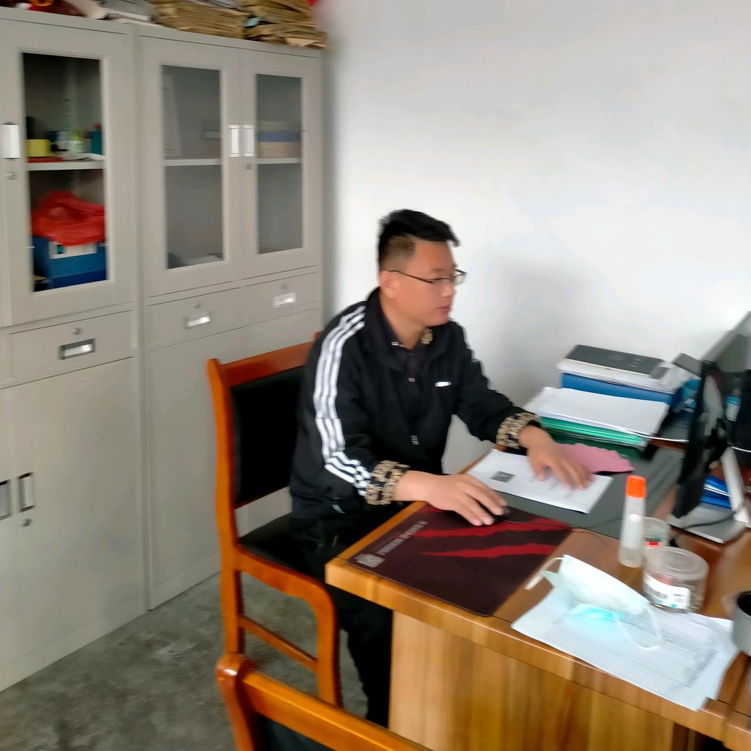 龙华
