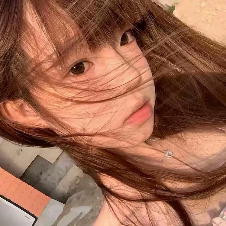 @    别总抽烟^