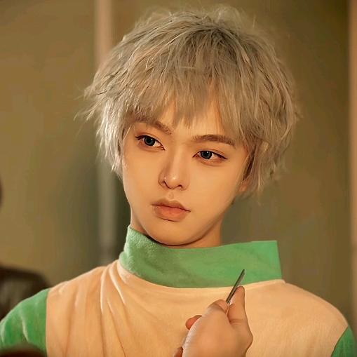 ￴￴￴ ￴￴ ￴￴