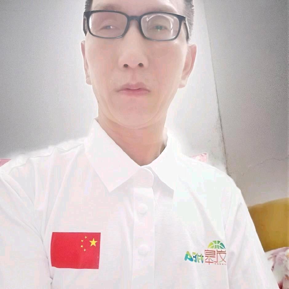 情深深，雨蒙蒙。