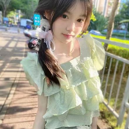 小飞虫。