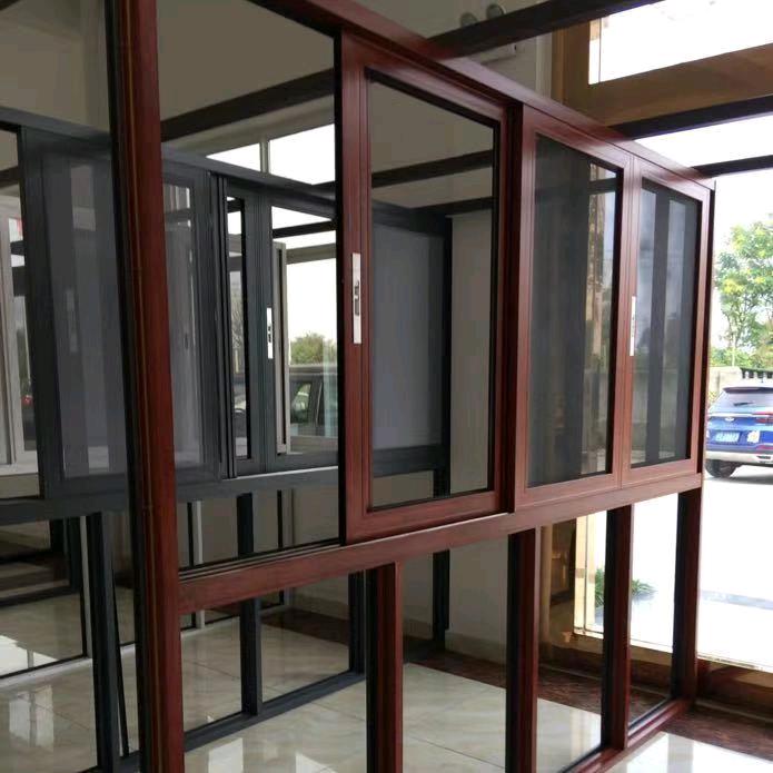 承建钢结构厂房，膜结构，铝合金门窗工程