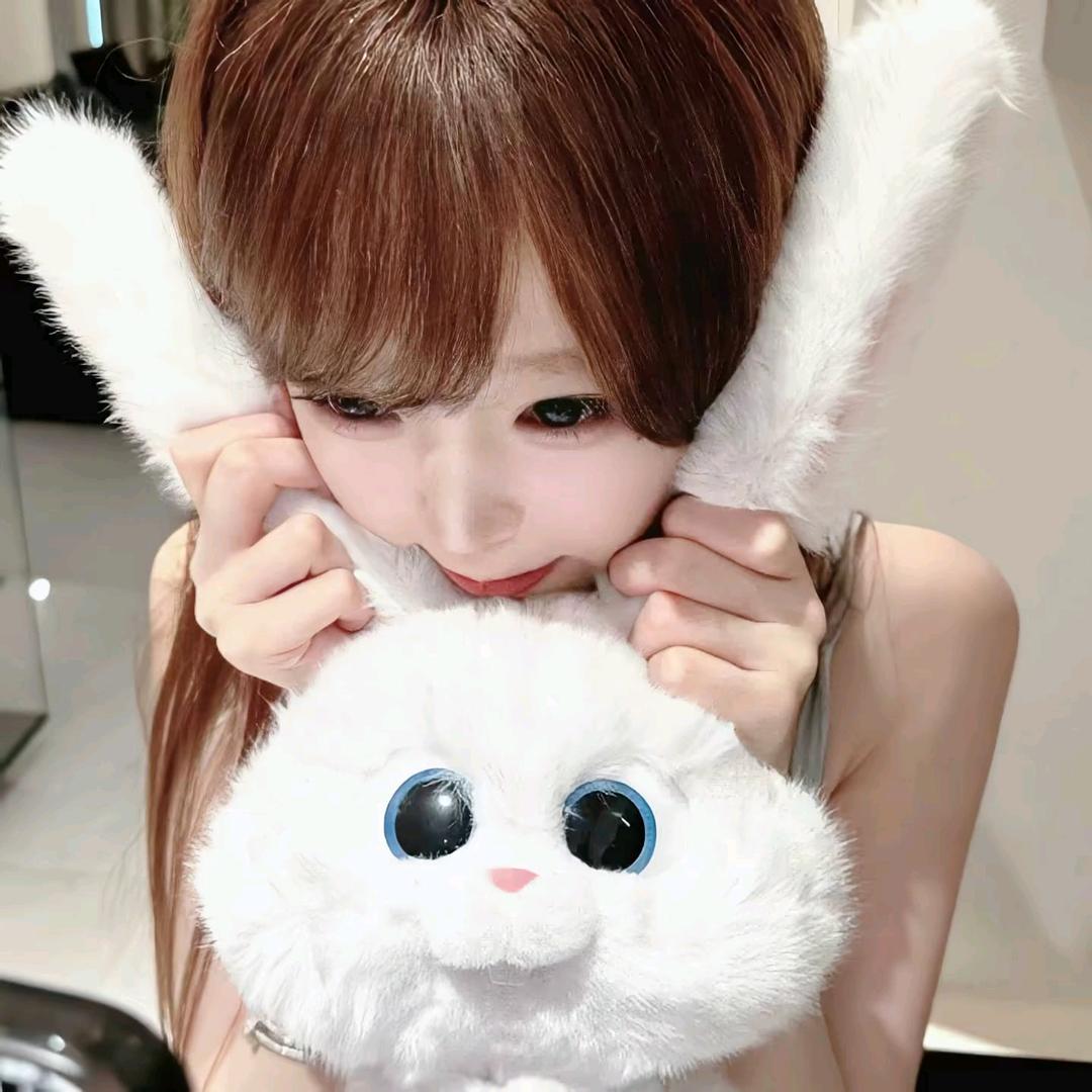 小7^🐾