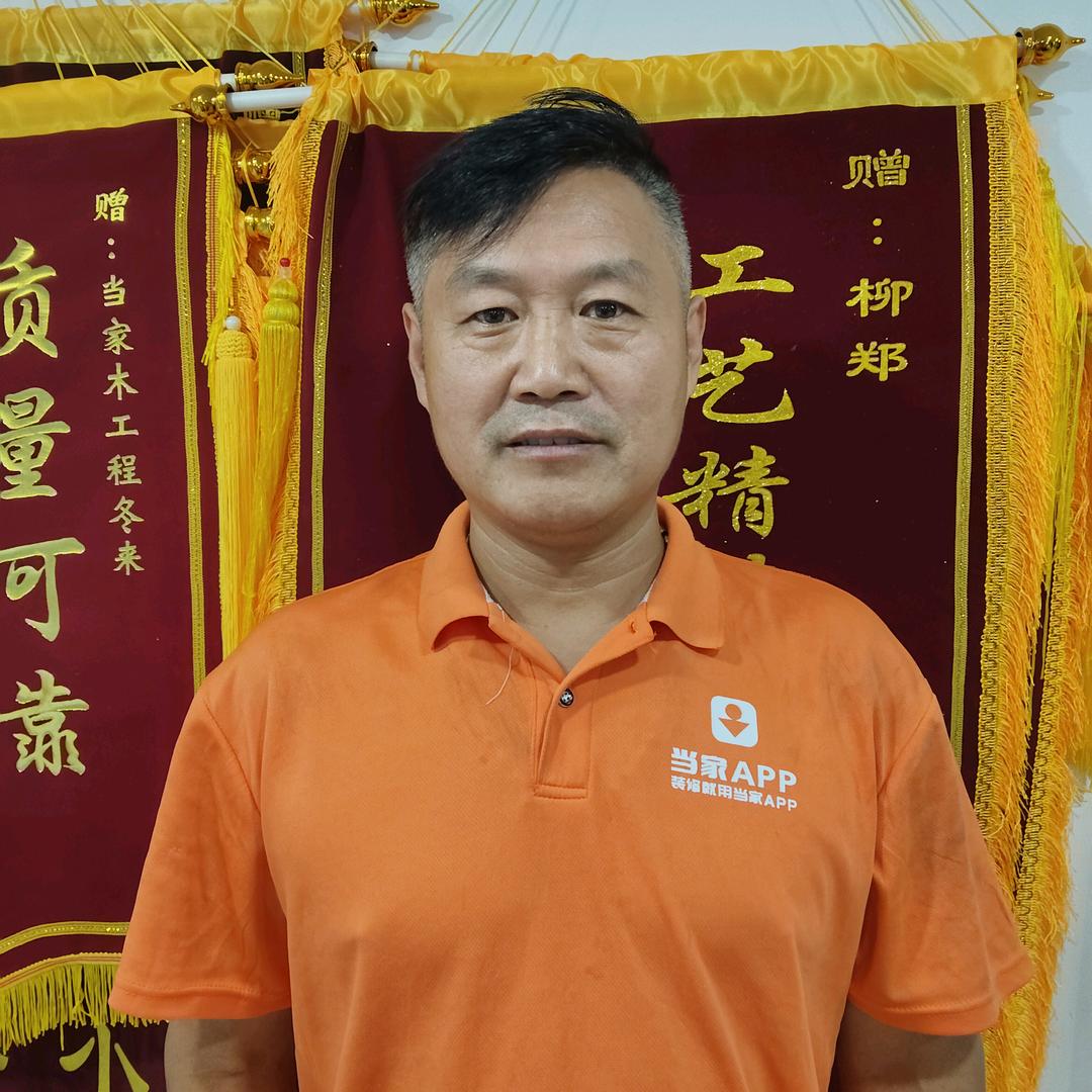 上海瓦工专业贴砖董师傅