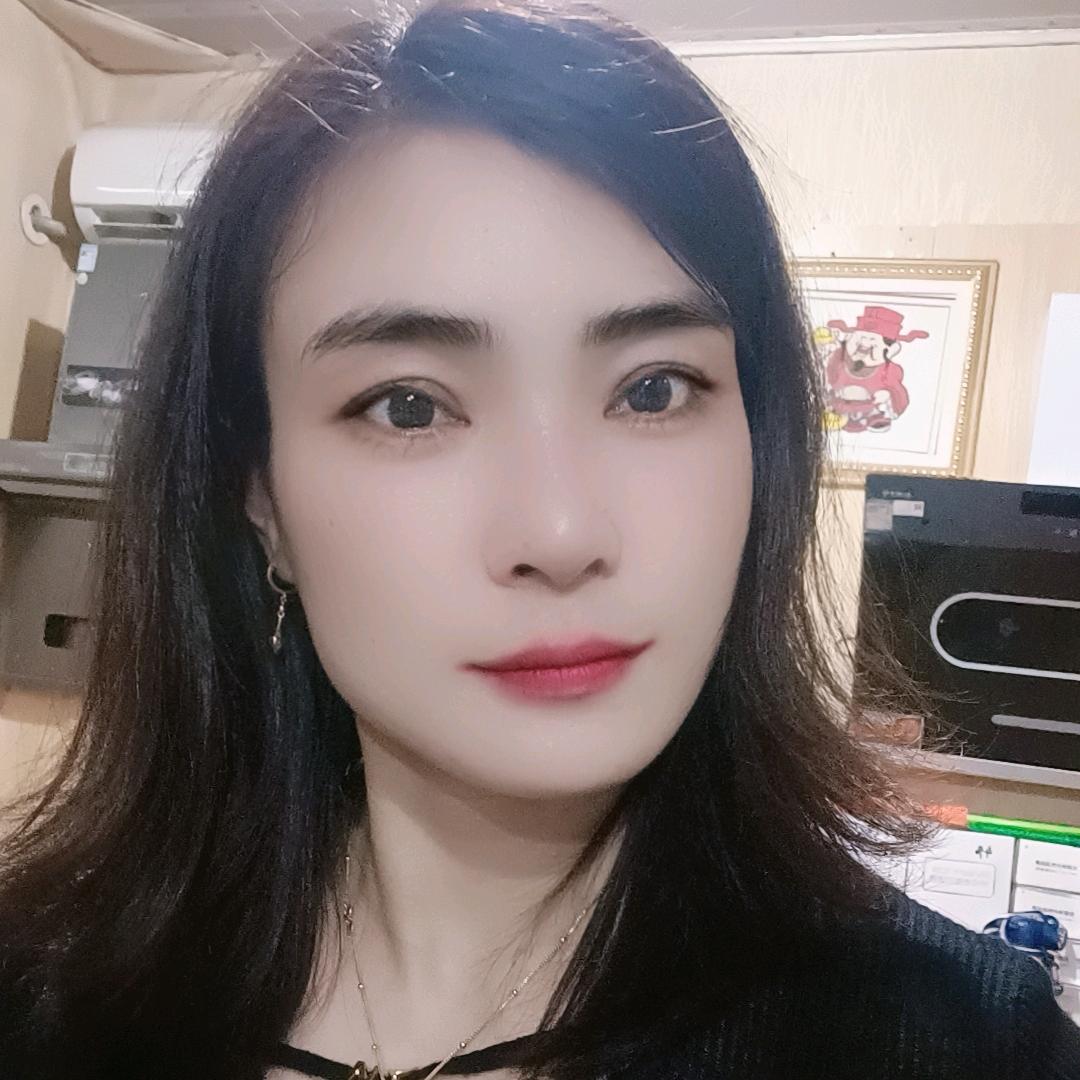 仨娃滴小姐姐