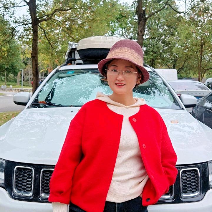 吉祥姐（一人一车自驾）