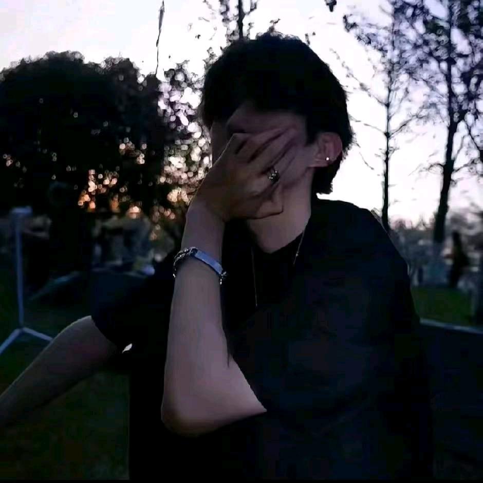 单手开可乐