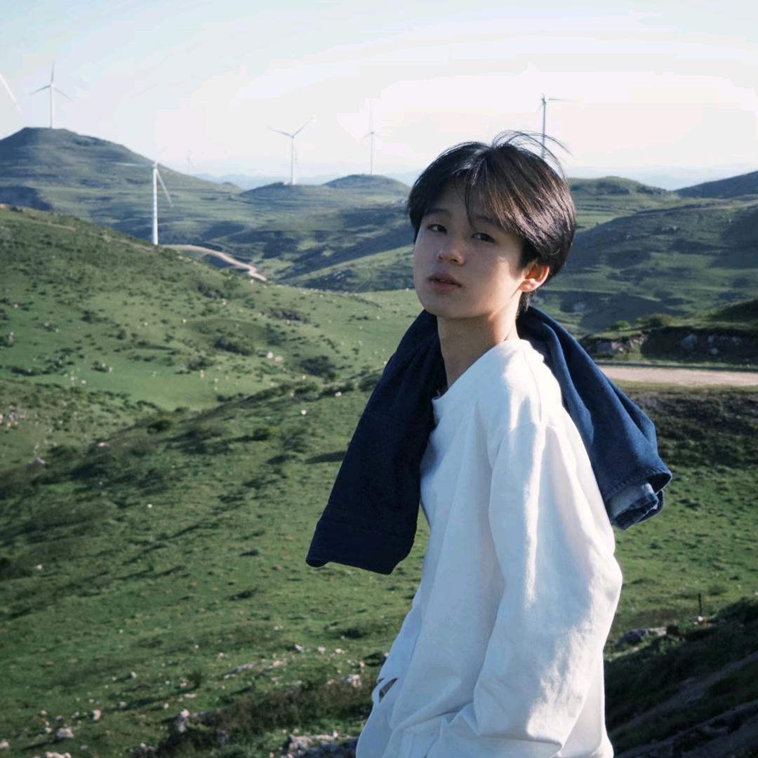 成人主义♡̶҉.