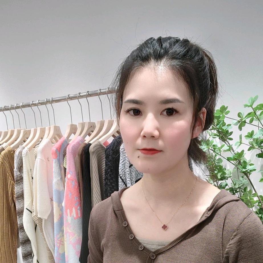 中兴镇靓典女装(付静)