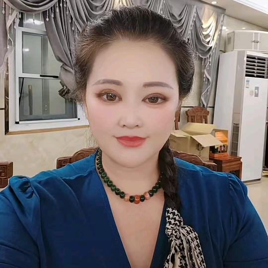 做一个高雅的女人