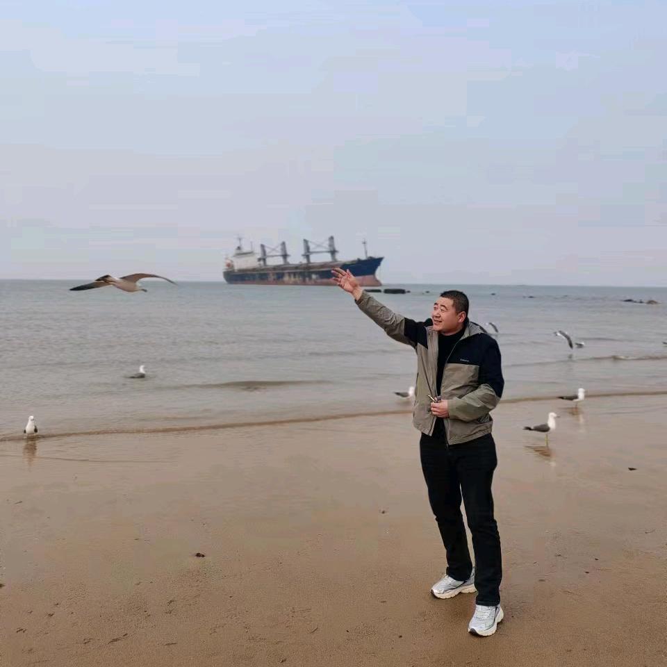 ℳღ哥是限💞量版꧔ꦿ᭄