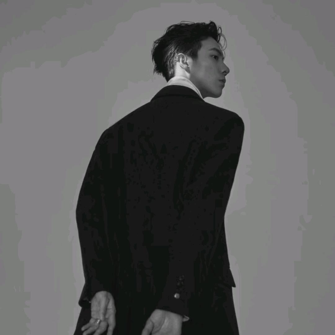 小Y