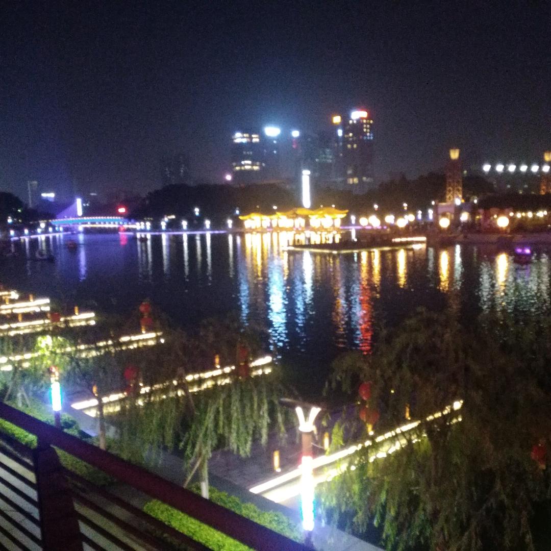 春夏秋冬虚度年华