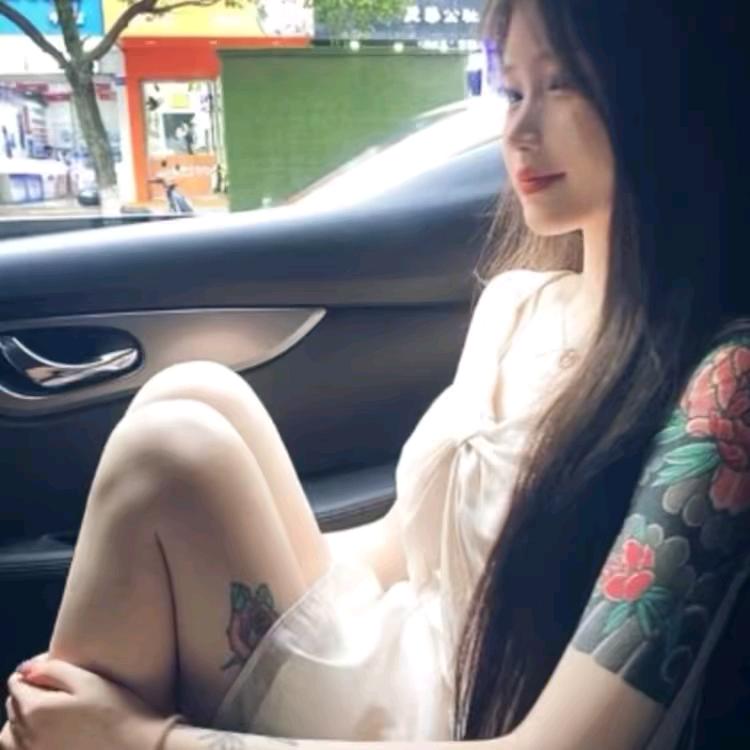妮 蔻