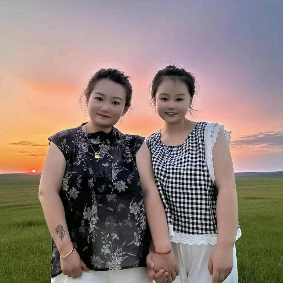 花姐和儿媳的幸福生活.