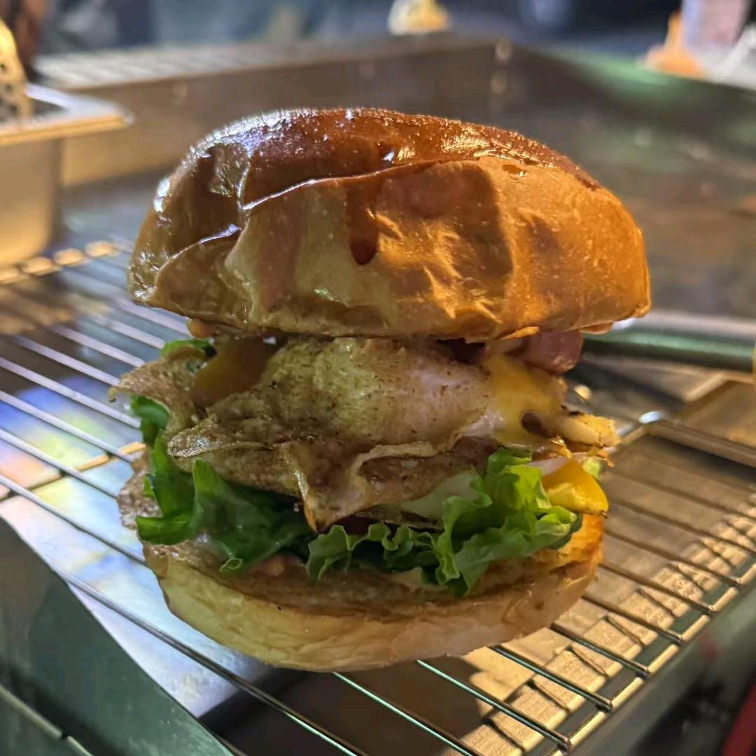 Boro·堡罗手工汉堡🍔（接生日汉堡）