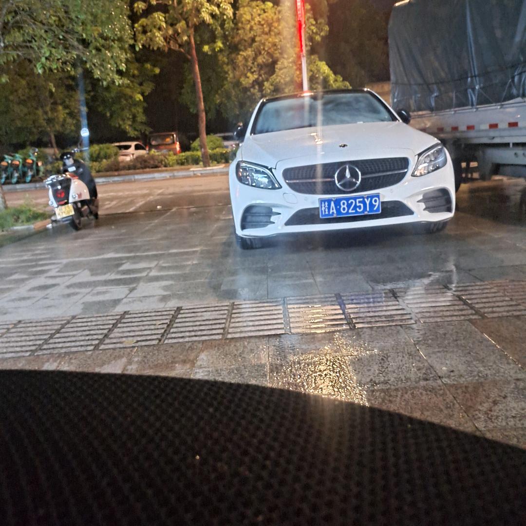 高富帅征婚巜实战狗场》