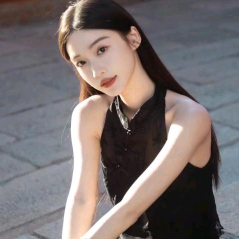 阮小咪（爆款穿搭）