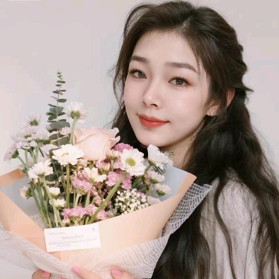 ✨✨一朵小花✨🌸